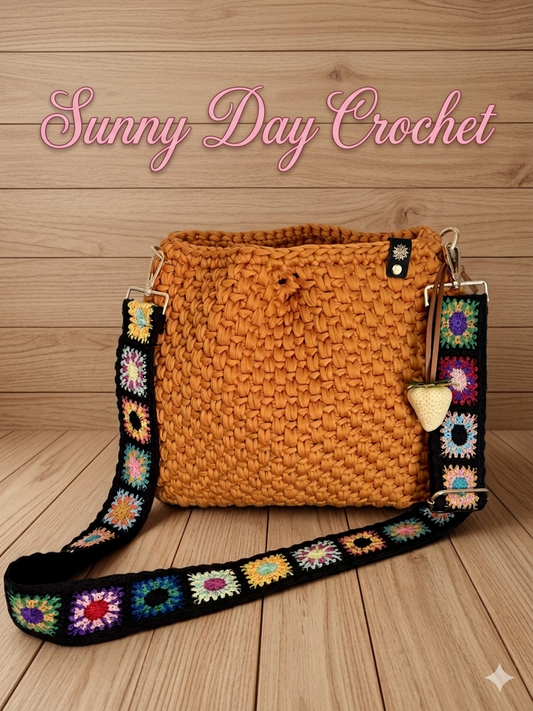 Large pleated bag
